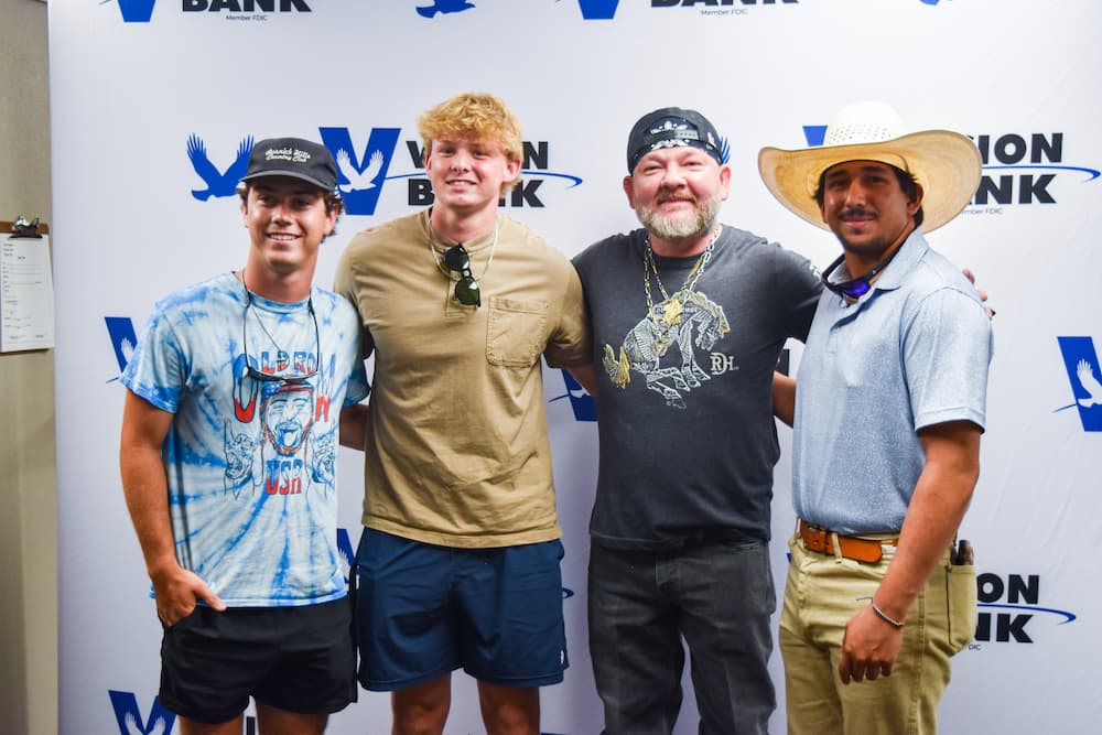 VIP Experience Meet & Greet with Stoney LaRue