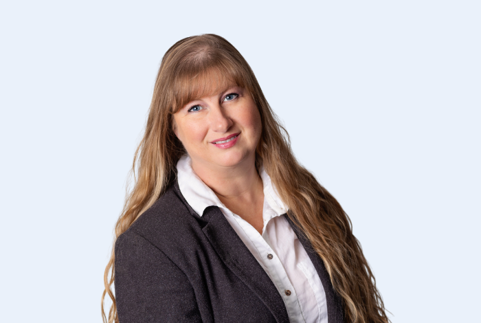 Jennifer Sietsema headshot